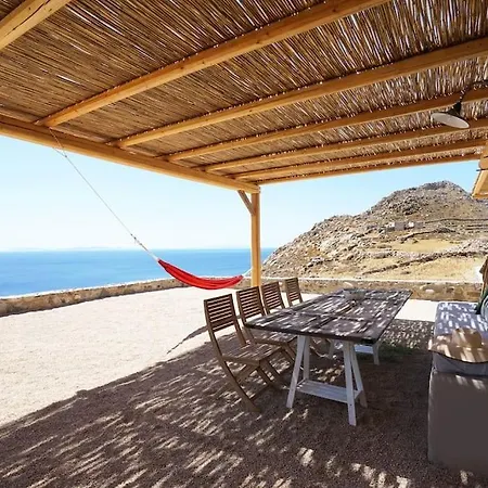 Cricket - Serifians Residences Holiday home