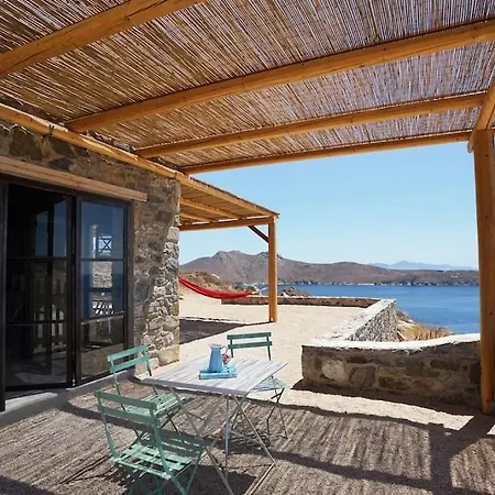 Cricket - Serifians Residences Holiday home